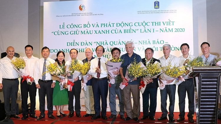 PVN/PV GAS đồng hành với cuộc thi viết "Cùng giữ màu xanh của biển" lần thứ Nhất PVN/PV GAS đồng hành với cuộc thi viết "Cùng giữ màu xanh của biển" lần thứ Nhất