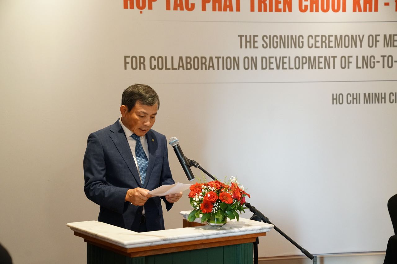 PV GAS và VinaCapital ký “Bản ghi nhớ về việc hợp tác phát triển chuỗi Khí - Điện” PV GAS và VinaCapital ký “Bản ghi nhớ về việc hợp tác phát triển chuỗi Khí - Điện”