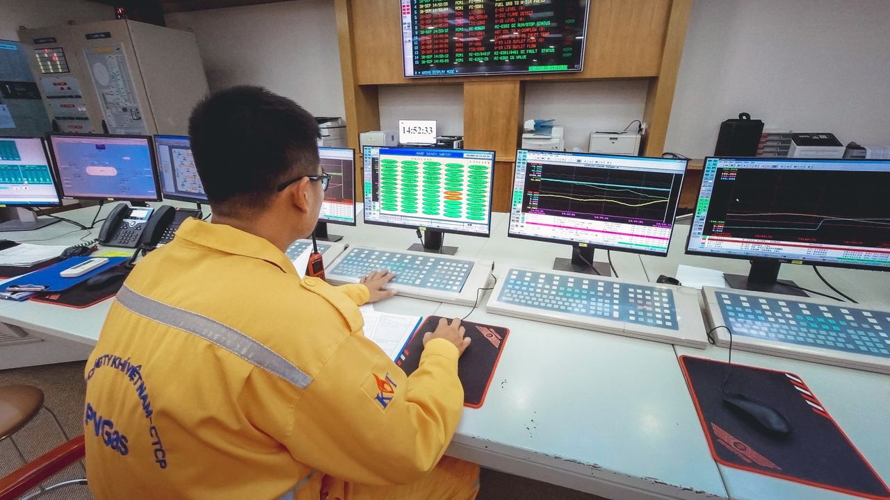 Hoàn thành BDSC và đấu nối thành công dự án NCS2 - GĐ2 tại GPP Dinh Cố Hoàn thành BDSC và đấu nối thành công dự án NCS2 - GĐ2 tại GPP Dinh Cố