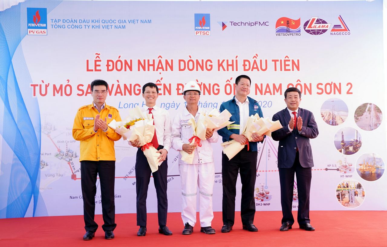 Lễ đón nhận dòng khí đầu tiên từ Mỏ Sao Vàng - Đại Nguyệt đến đường ống Nam Côn Sơn 2