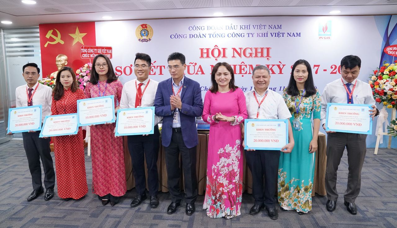 Công đoàn PV GAS sơ kết giữa nhiệm kỳ 2017 – 2022