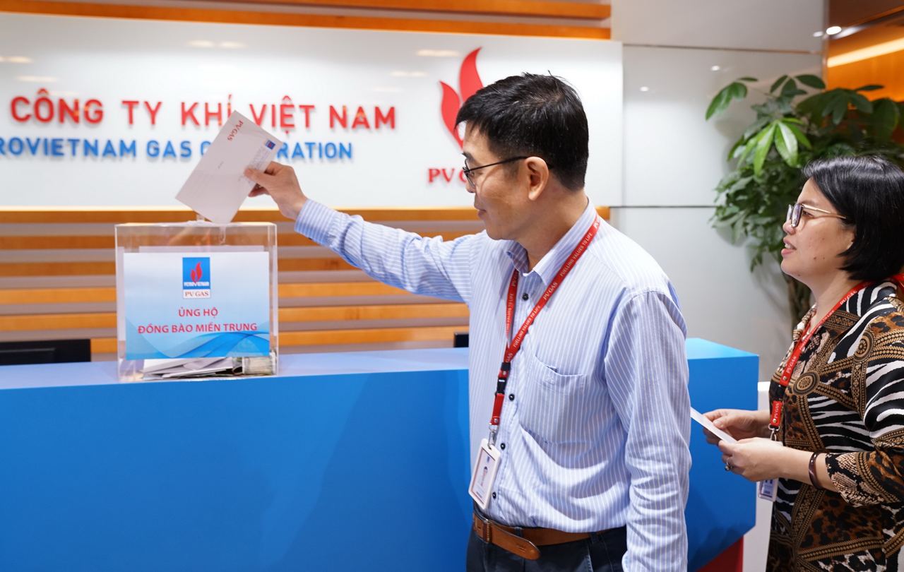 PV GAS tiếp tục ủng hộ miền Trung