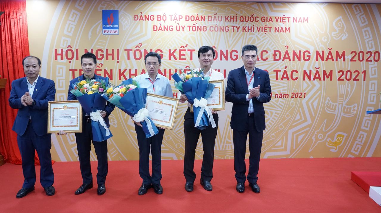 Đảng ủy PV GAS tổng kết công tác năm 2020, triển khai nhiệm vụ 2021 Đảng ủy PV GAS tổng kết công tác năm 2020, triển khai nhiệm vụ 2021