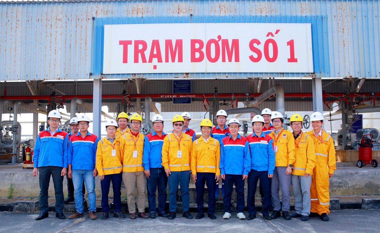 Lễ giao nhận lô condensate đầu tiên theo hợp đồng BCC giữa PV GAS và PVOIL Lễ giao nhận lô condensate đầu tiên theo hợp đồng BCC giữa PV GAS và PVOIL