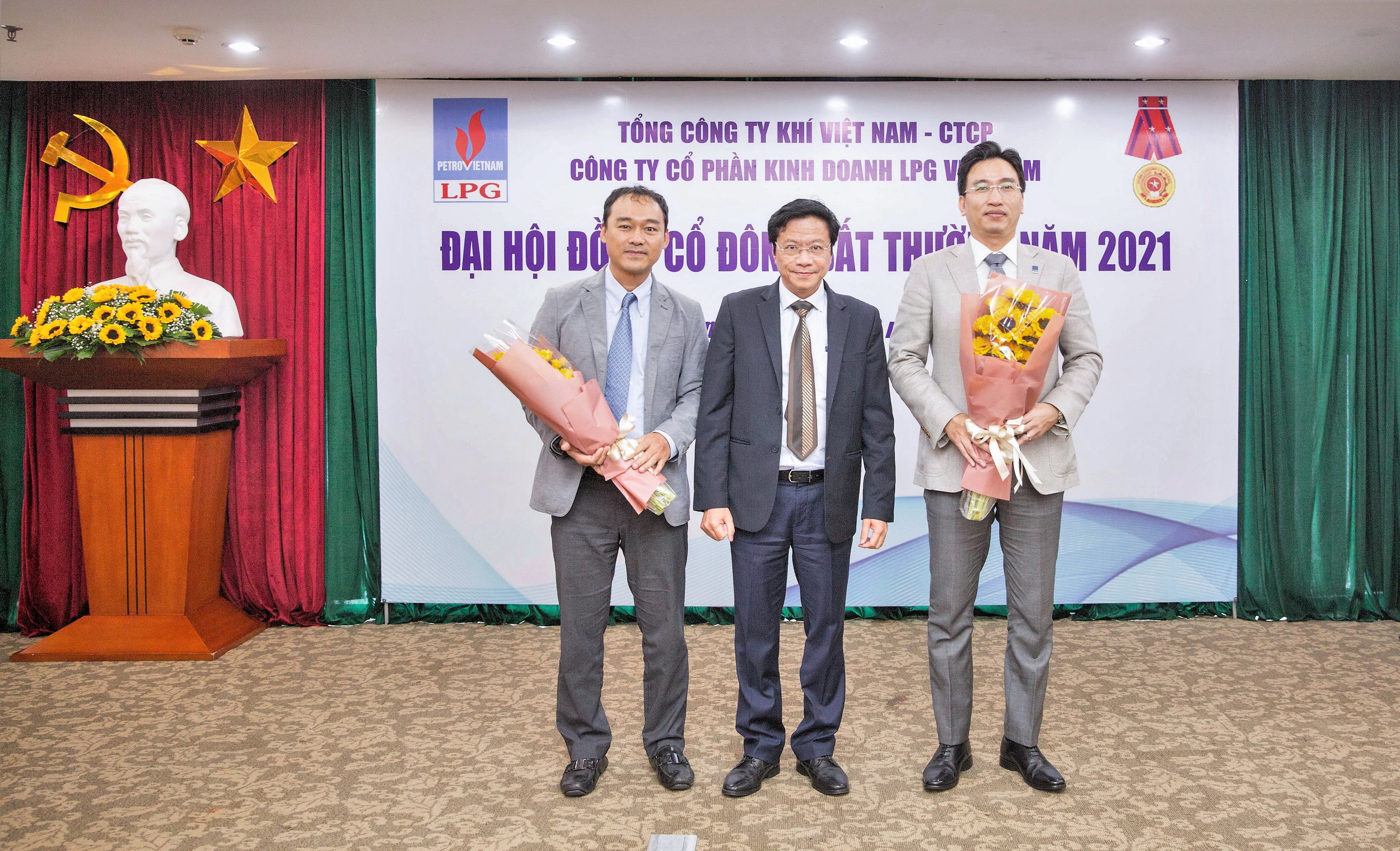 Extraordinary General Meeting of Shareholders in 2021: votes Mr.Nguyen Thanh Binh as Chairman of PV GAS LPG Board of Directors
