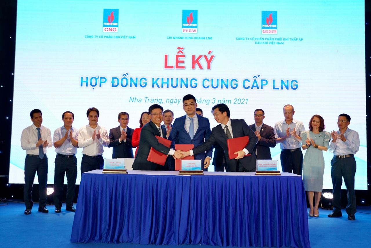Ký kết “Thỏa thuận hợp tác cung cấp LPG” và “Hợp đồng khung cung cấp LNG” giữa các đơn vị của PV GAS Ký kết “Thỏa thuận hợp tác cung cấp LPG” và “Hợp đồng khung cung cấp LNG” giữa các đơn vị của PV GAS