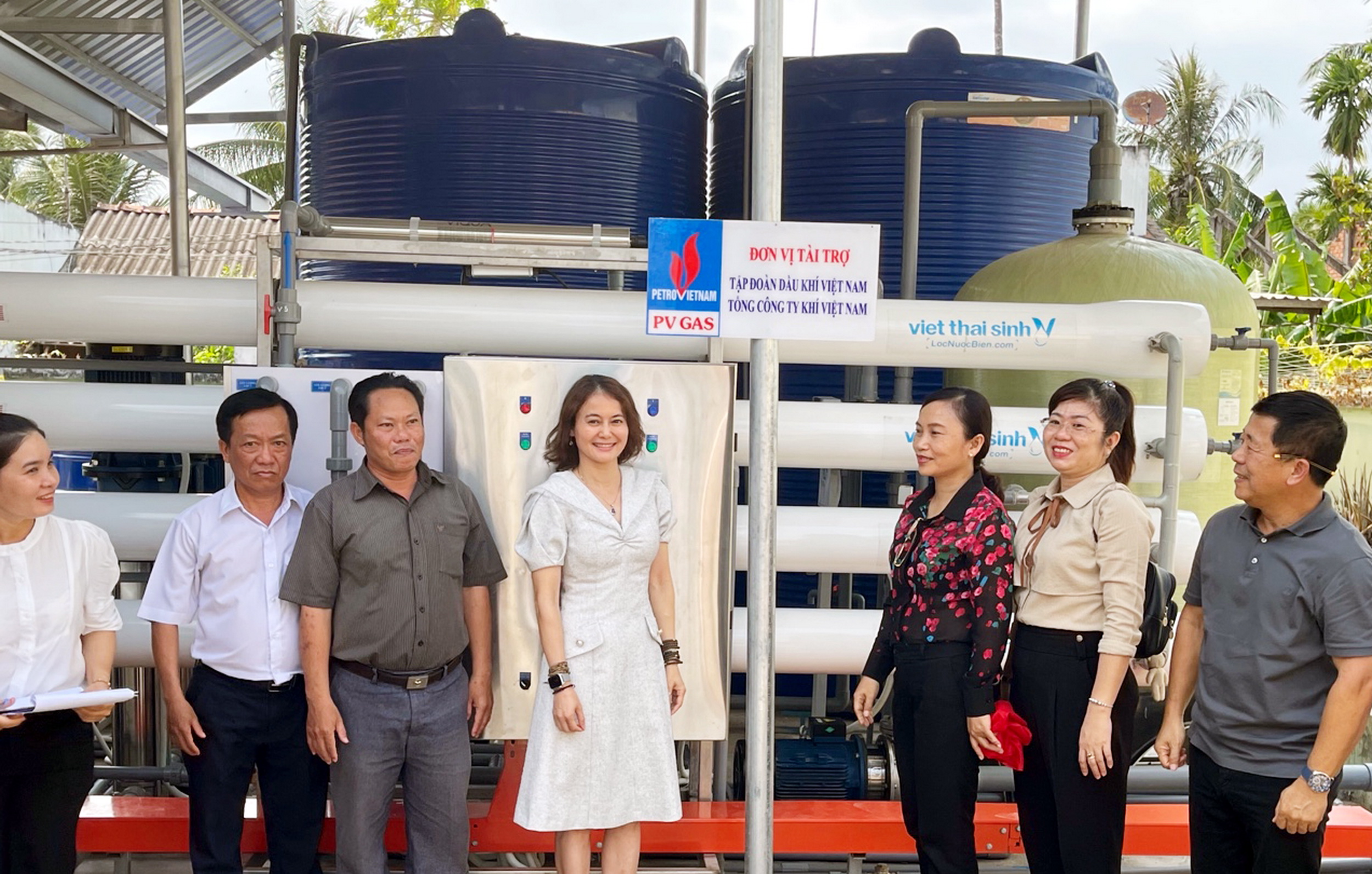 PV GAS donates two more fresh water filtration systems to Ben Tre Province to respond to drought and saltwater intrusion