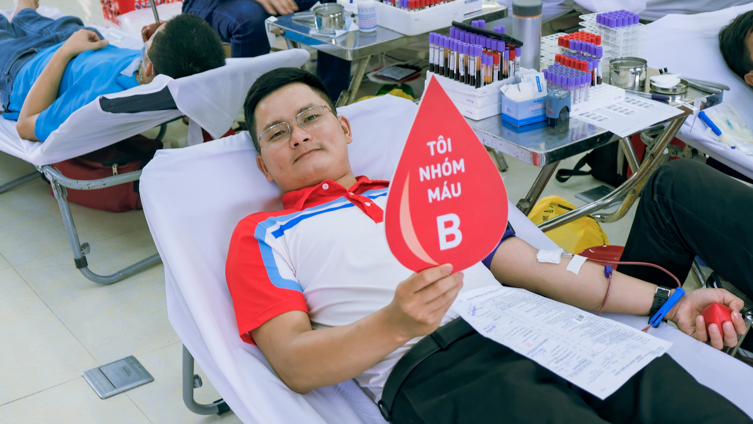 CHƯƠNG TRÌNH HIẾN MÁU NHÂN ĐẠO 2021: “NHIỆT HUYẾT NGƯỜI DẦU KHÍ” CHƯƠNG TRÌNH HIẾN MÁU NHÂN ĐẠO 2021: “NHIỆT HUYẾT NGƯỜI DẦU KHÍ”