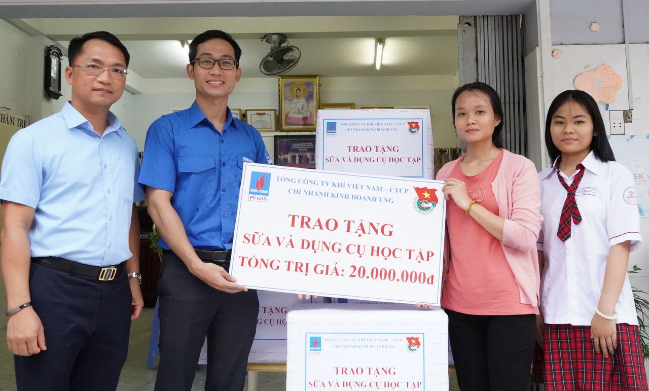 PV GAS thực hiện các chương trình ASXH 2021