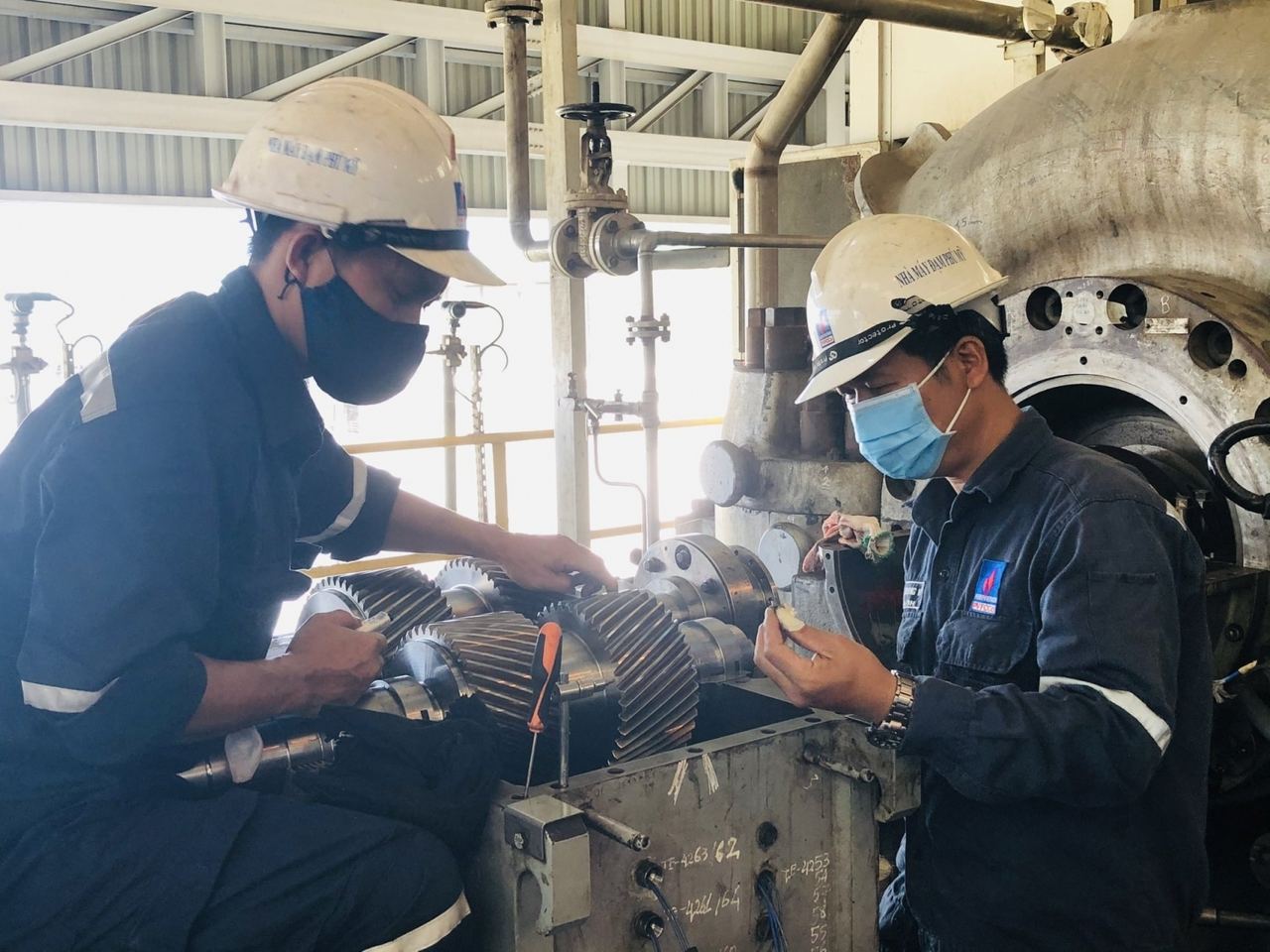 Bản lĩnh người Dầu khí trong đại dịch Covid-19