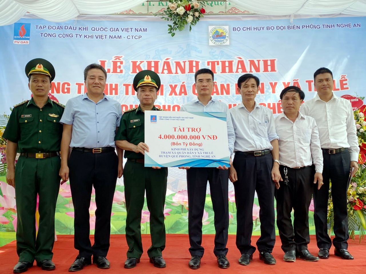 PV GAS: Học tập Bác đã trở thành hành động tự giác, thường xuyên PV GAS: Học tập Bác đã trở thành hành động tự giác, thường xuyên