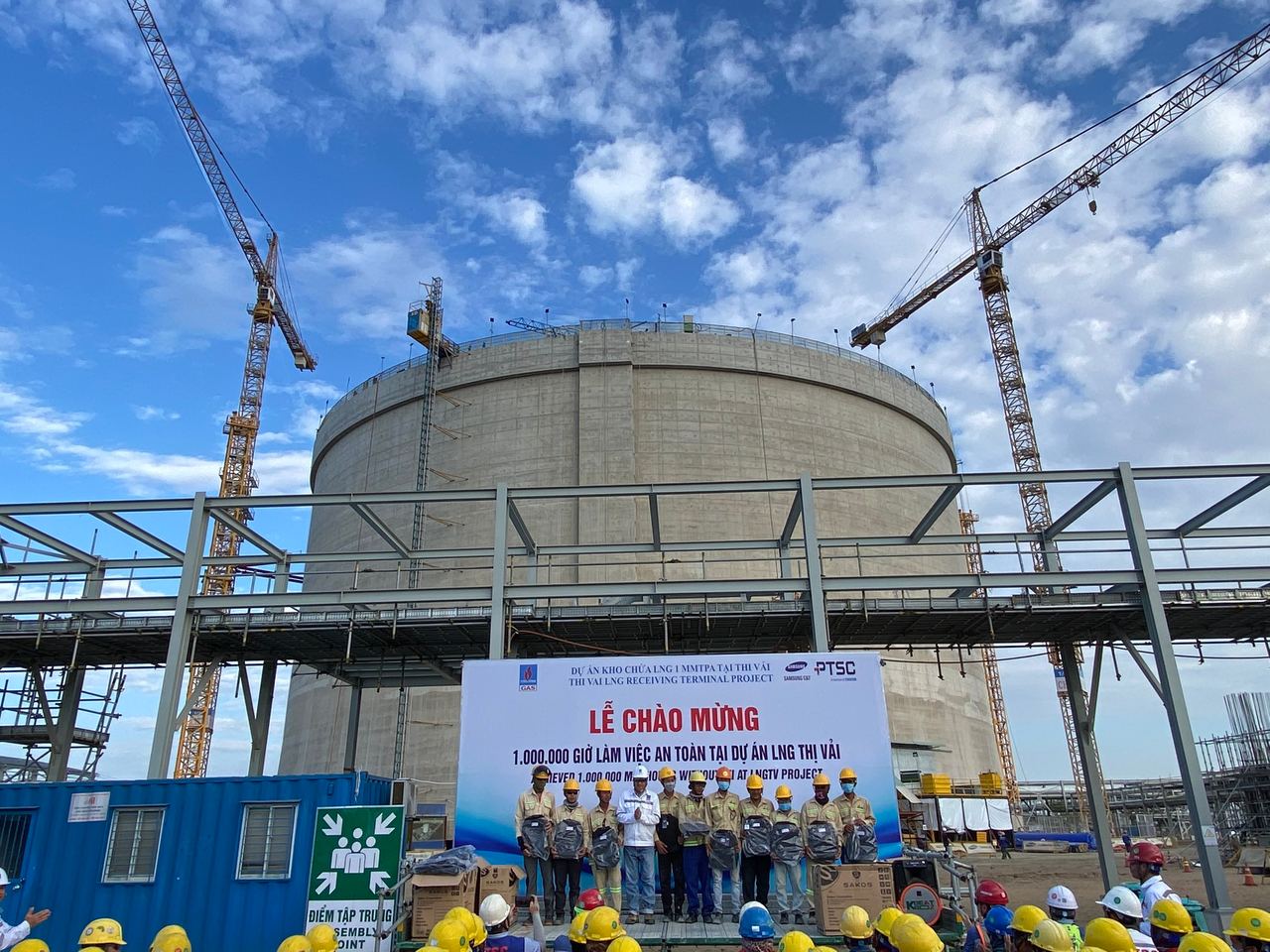 Công đoàn PV GAS chủ động đổi mới, thiết thực chăm lo cho người lao động Công đoàn PV GAS chủ động đổi mới, thiết thực chăm lo cho người lao động