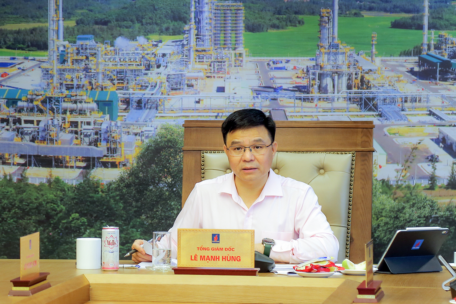 Giao ban CEO lần thứ 11 – 2021: Áp dụng nhiều giải pháp quản trị và công nghệ, nâng cao thu hồi dầu, Petrovietnam đóng góp lớn cho ngân sách nhà nước Giao ban CEO lần thứ 11 – 2021: Áp dụng nhiều giải pháp quản trị và công nghệ, nâng cao thu hồi dầu, Petrovietnam đóng góp lớn cho ngân sách nhà nước