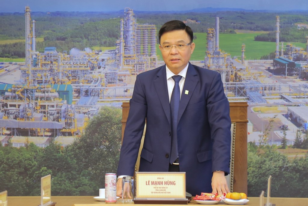 Kỷ niệm 60 năm Ngày Truyền thống Ngành Dầu khí Việt Nam (27/11): Các công trình, hoạt động Dầu khí rộn ràng cán đích Kỷ niệm 60 năm Ngày Truyền thống Ngành Dầu khí Việt Nam (27/11): Các công trình, hoạt động Dầu khí rộn ràng cán đích