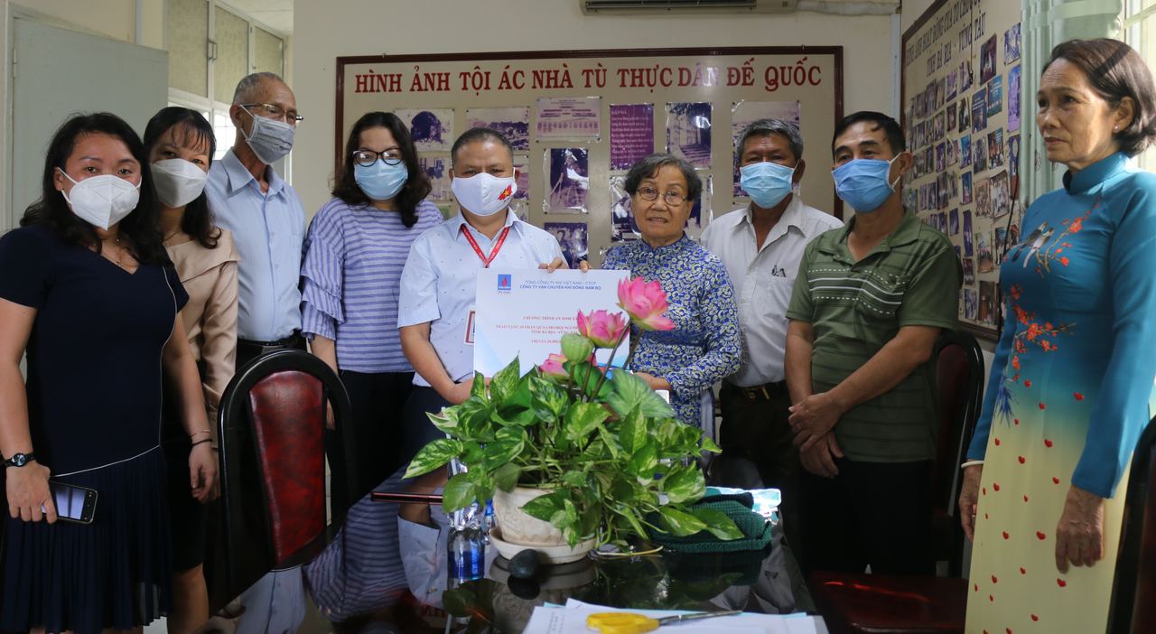 Công ty Vận chuyển Khí Đông Nam bộ  thực hiện các chương trình ASXH mừng năm mới 2022