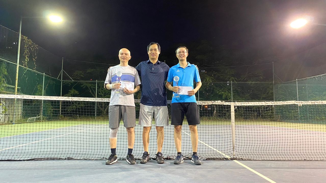 Giải tennis PV GAS thành công tốt đẹp