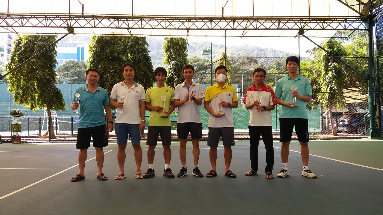 Giải tennis PV GAS thành công tốt đẹp