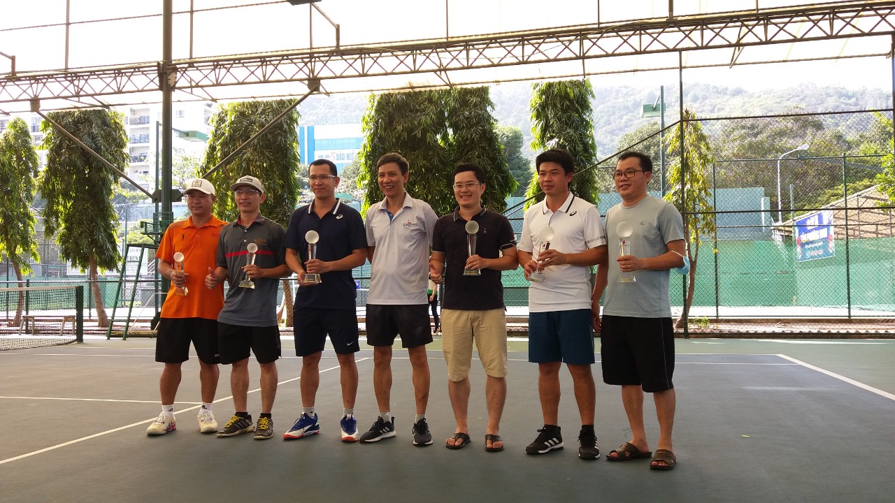 Giải tennis PV GAS thành công tốt đẹp
