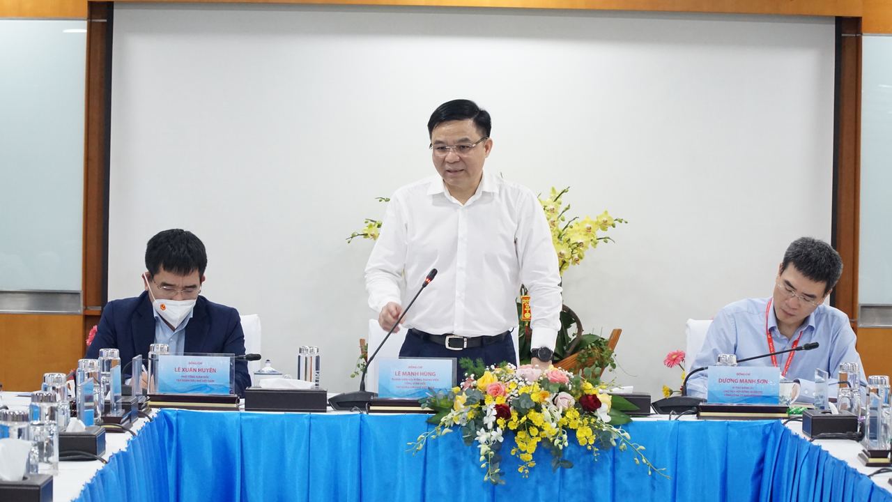 Tổng Giám đốc Petrovietnam Lê Mạnh Hùng làm việc với PV GAS: Đột phá để tăng trưởng và phát triển bền vững