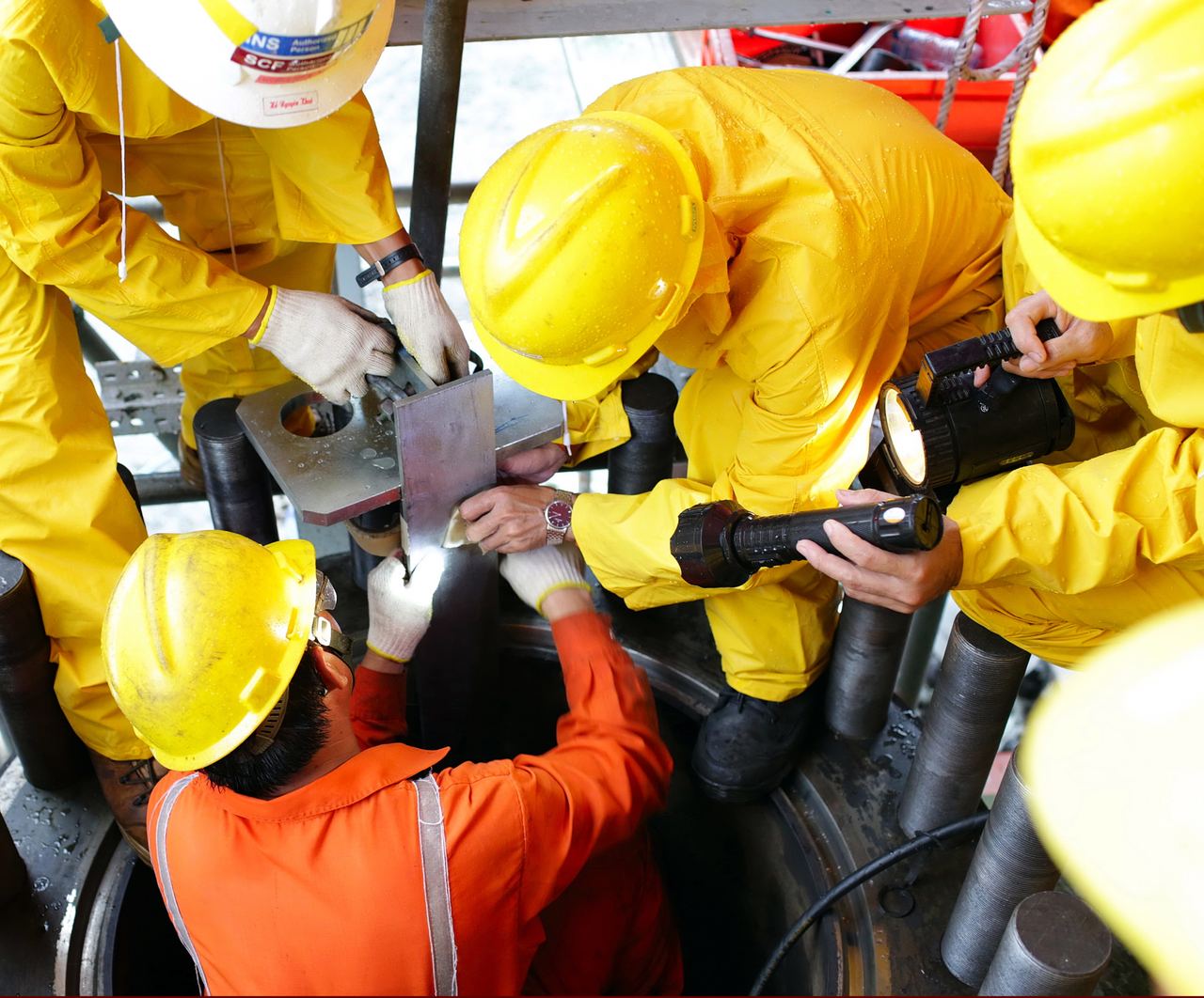 Công đoàn PV GAS kêu gọi NLĐ tích cực tham gia Cuộc thi viết “Vòng tay Công đoàn”