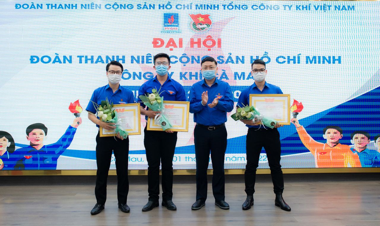 Đoàn Thanh niên Khí Cà Mau chung tay lan tỏa Văn hóa doanh nghiệp “Chuyên nghiệp – Trách nhiệm – Sáng tạo – Kết nối” Đoàn Thanh niên Khí Cà Mau chung tay lan tỏa Văn hóa doanh nghiệp “Chuyên nghiệp – Trách nhiệm – Sáng tạo – Kết nối”