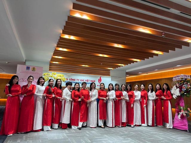 PV GAS responds to "Ao Dai Week" and celebrates International Women PV GAS responds to "Ao Dai Week" and celebrates International Women