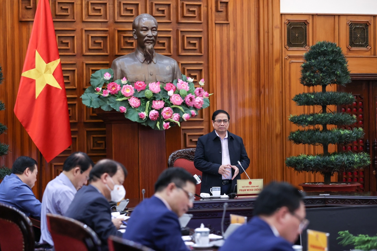 Thủ tướng: Phải bảo đảm tự chủ và cân đối về năng lượng trong bất kỳ hoàn cảnh nào