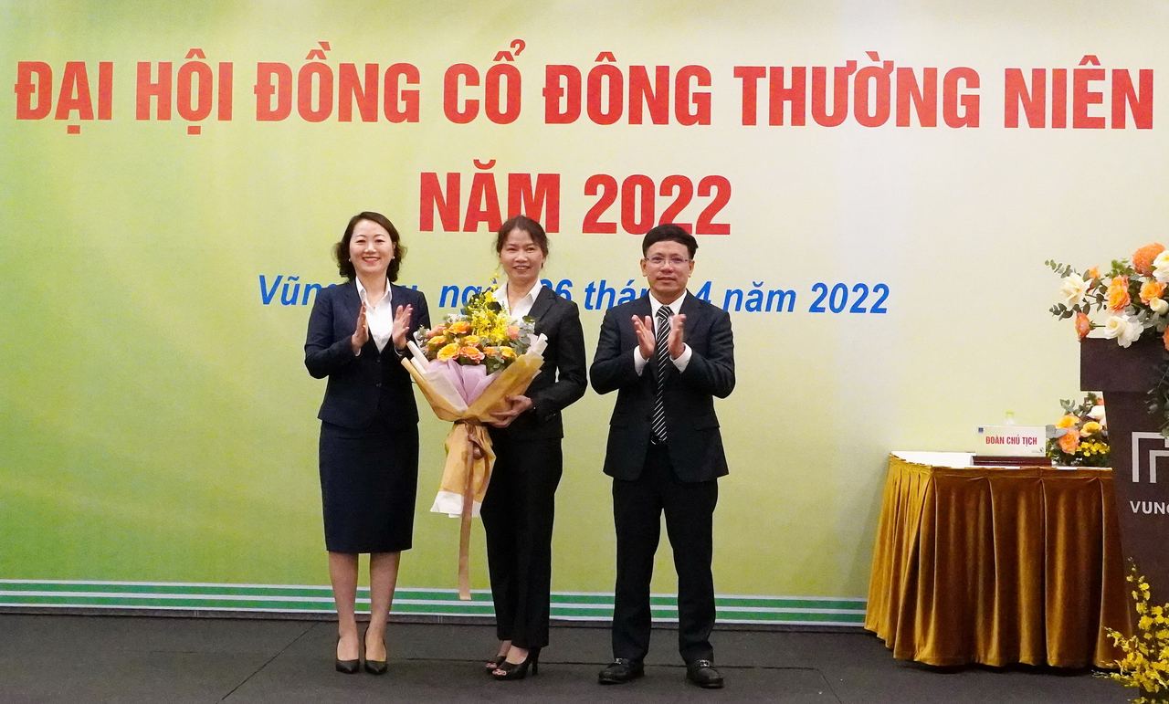 ĐHCĐ thường niên 2022: CNG Việt Nam xác định tầm nhìn trở thành nhà cung cấp trọn gói giải pháp năng lượng sạch ĐHCĐ thường niên 2022: CNG Việt Nam xác định tầm nhìn trở thành nhà cung cấp trọn gói giải pháp năng lượng sạch