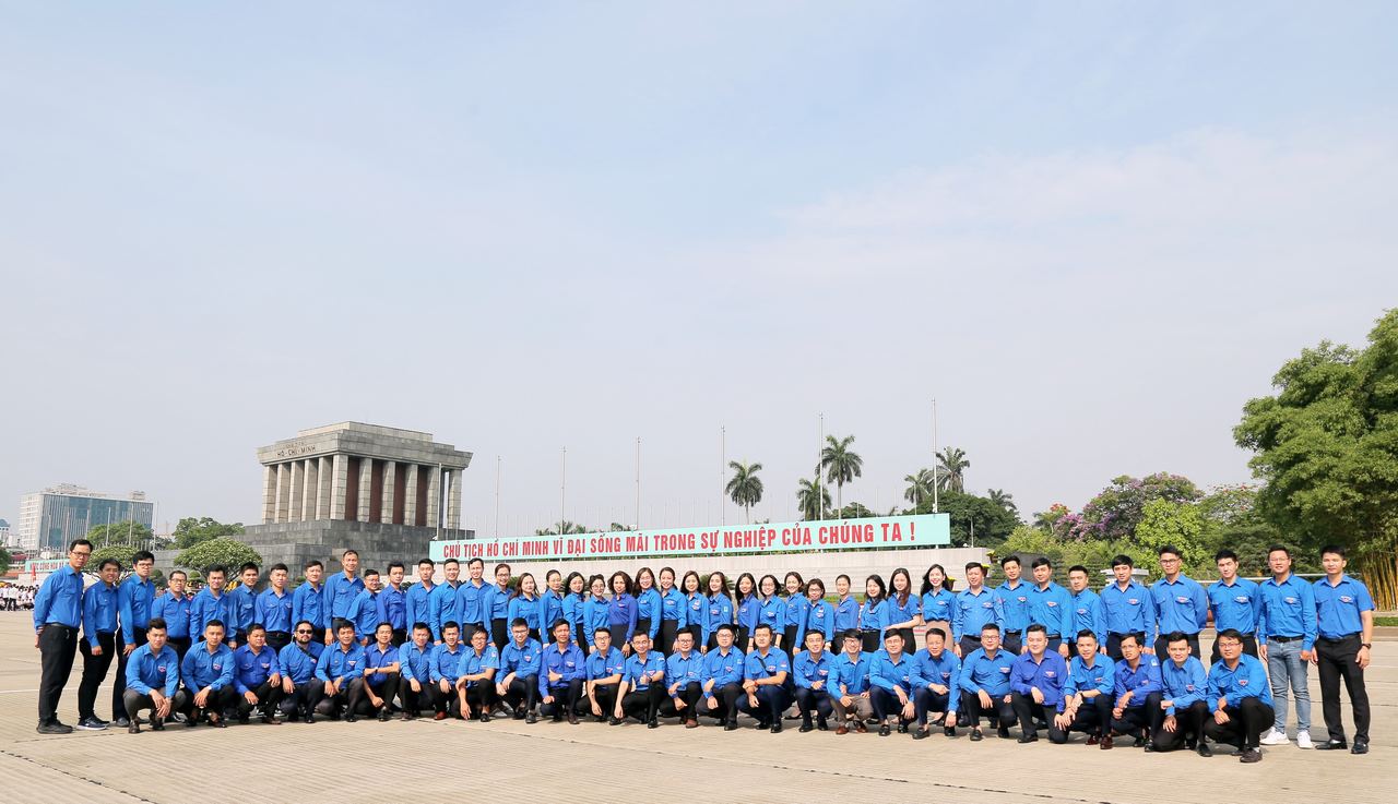 Tuổi trẻ PV GAS được tuyên dương thanh niên tiên tiến làm theo lời Bác và Chi đoàn Dầu khí tiêu biểu