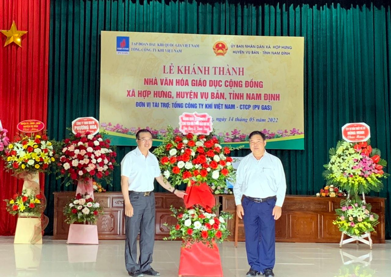 Petrovietnam/PV GAS khánh thành Nhà văn hóa giáo dục cộng đồng xã Hợp Hưng, huyện Vụ Bản, tỉnh Nam Định Petrovietnam/PV GAS khánh thành Nhà văn hóa giáo dục cộng đồng xã Hợp Hưng, huyện Vụ Bản, tỉnh Nam Định