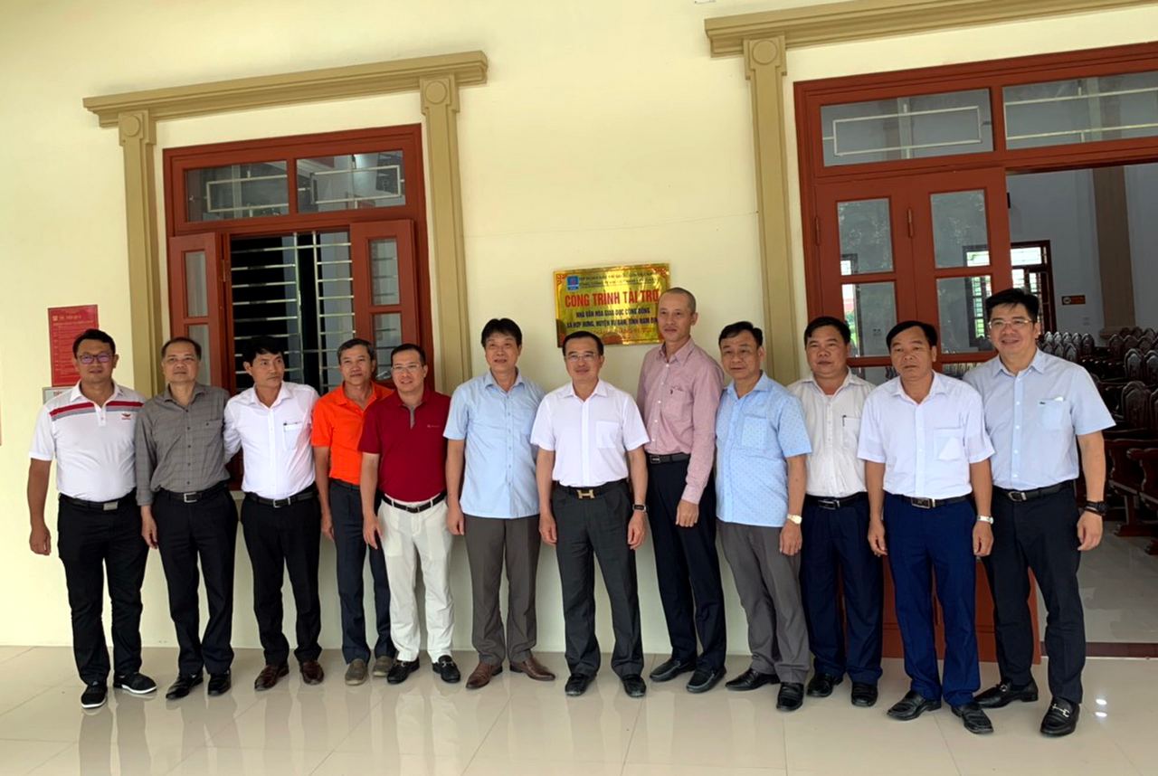 Petrovietnam/PV GAS khánh thành Nhà văn hóa giáo dục cộng đồng xã Hợp Hưng, huyện Vụ Bản, tỉnh Nam Định Petrovietnam/PV GAS khánh thành Nhà văn hóa giáo dục cộng đồng xã Hợp Hưng, huyện Vụ Bản, tỉnh Nam Định