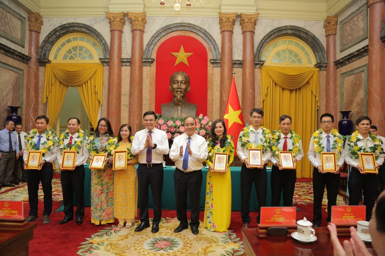 Chủ tịch nước Nguyễn Xuân Phúc: Ngành Dầu khí phải giữ vững bản lĩnh, tinh thần "Những người đi tìm lửa"