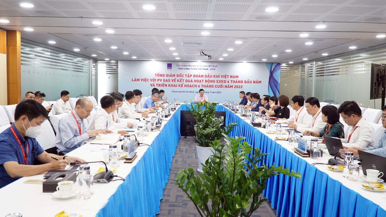 Tổng Giám đốc Petrovietnam Lê Mạnh Hùng đánh giá cao hiệu quả trên tất cả các mặt hoạt động SXKD của PV GAS 6 tháng đầu năm 2022 Tổng Giám đốc Petrovietnam Lê Mạnh Hùng đánh giá cao hiệu quả trên tất cả các mặt hoạt động SXKD của PV GAS 6 tháng đầu năm 2022