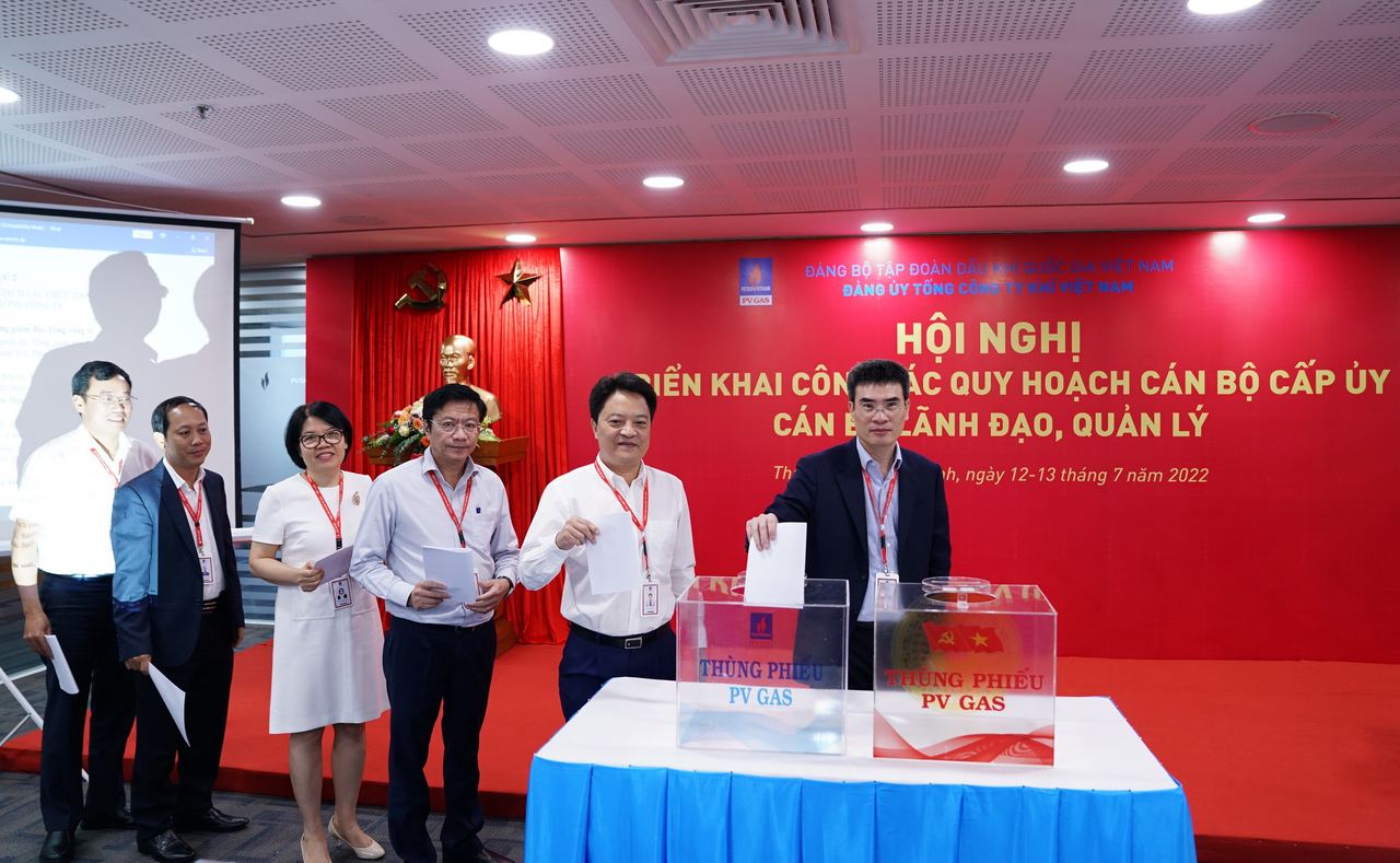 Đảng ủy PV GAS tổ chức Hội nghị Triển khai công tác quy hoạch cán bộ cấp ủy và cán bộ lãnh đạo, quản lý Đảng ủy PV GAS tổ chức Hội nghị Triển khai công tác quy hoạch cán bộ cấp ủy và cán bộ lãnh đạo, quản lý