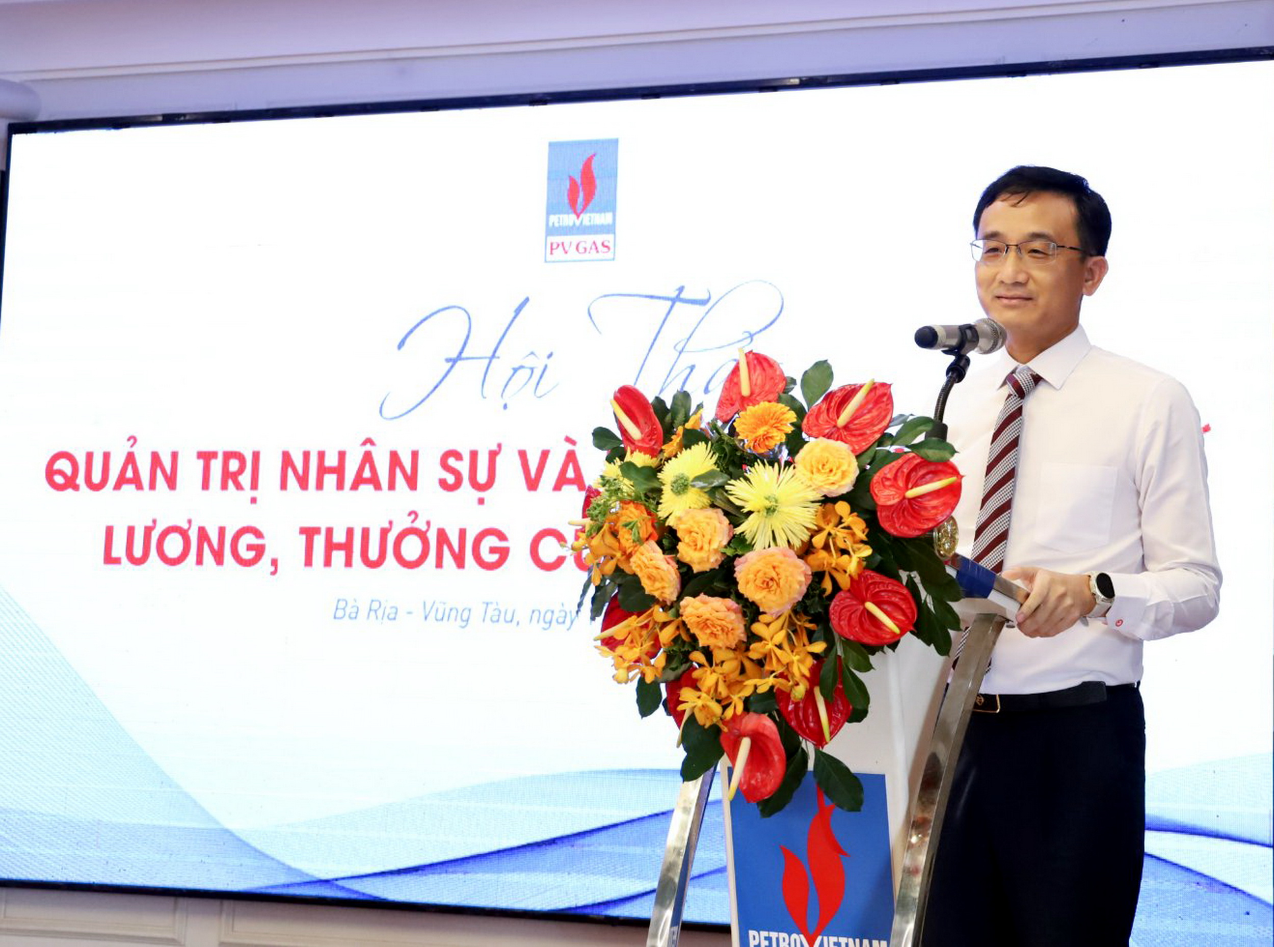 KVT tổ chức các diễn đàn, đối thoại với người lao động