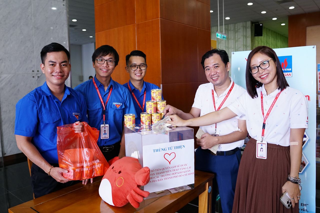 Đoàn Thanh niên PV GAS tổ chức Ngày hội hiến máu “Từ trái tim đến trái tim”