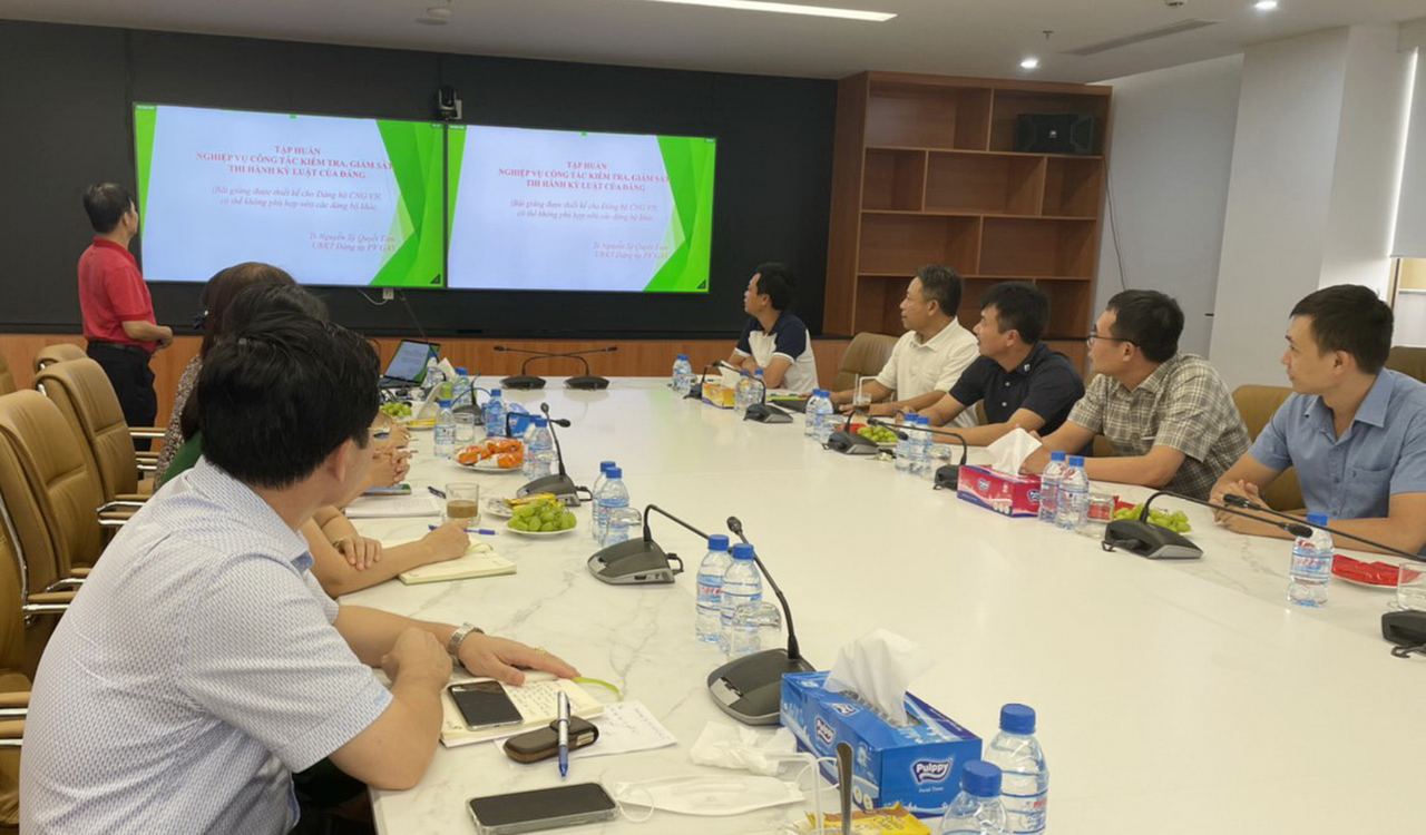 ĐẢNG ỦY CÔNG TY CỔ PHẦN CNG VIỆT NAM Tổ chức tập huấn nghiệp vụ công tác kiểm tra, giám sát và thi hành kỷ luật đảng ĐẢNG ỦY CÔNG TY CỔ PHẦN CNG VIỆT NAM Tổ chức tập huấn nghiệp vụ công tác kiểm tra, giám sát và thi hành kỷ luật đảng