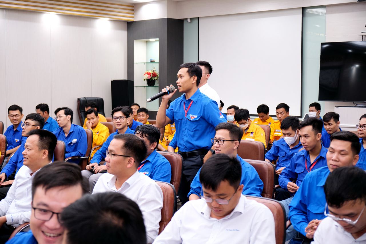 Tọa đàm "Đảng với thanh niên, thanh niên với Đảng" năm 2022