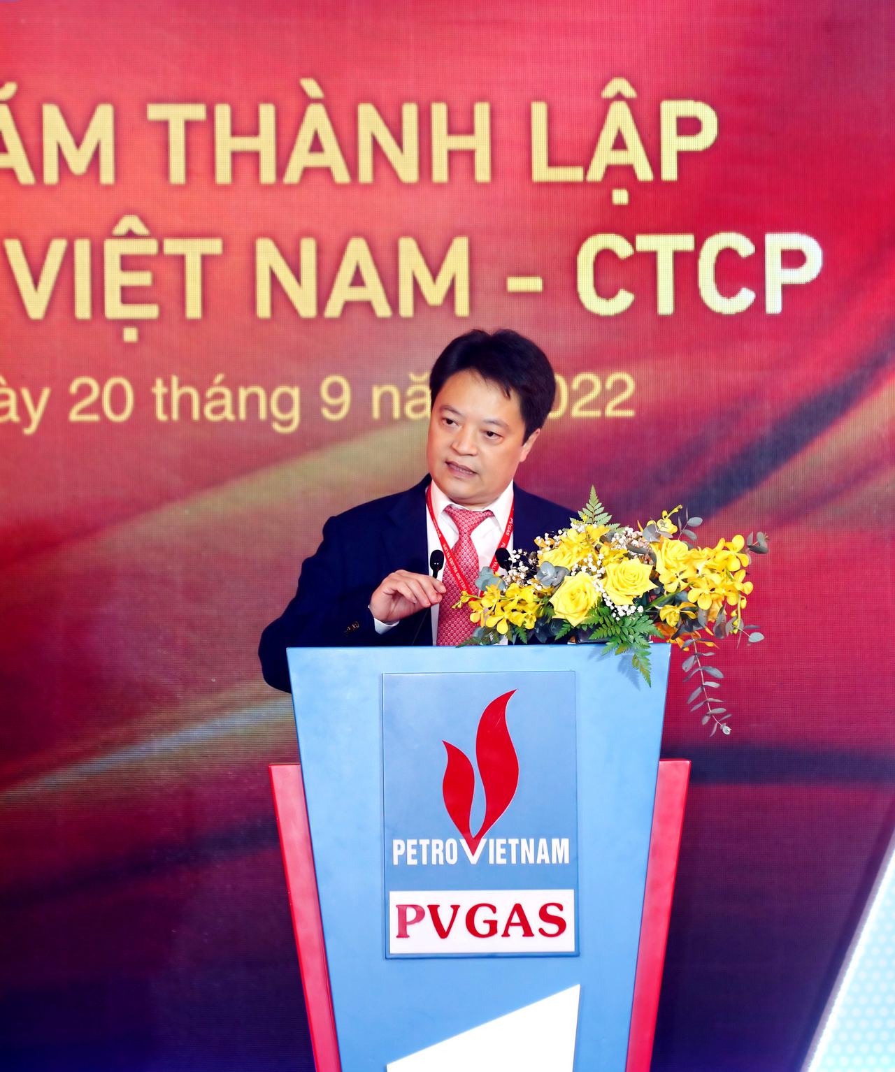 Chào mừng 32 năm PV GAS, Tổng giám đốc PV GAS Hoàng Văn Quang kêu gọi tinh thần đoàn kết, đổi mới và chuyên nghiệp