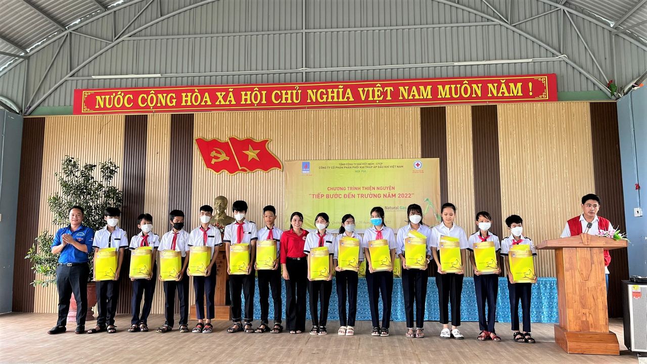 “Tiếp sức đến trường” – Rộn ràng mùa Khai giảng 2022