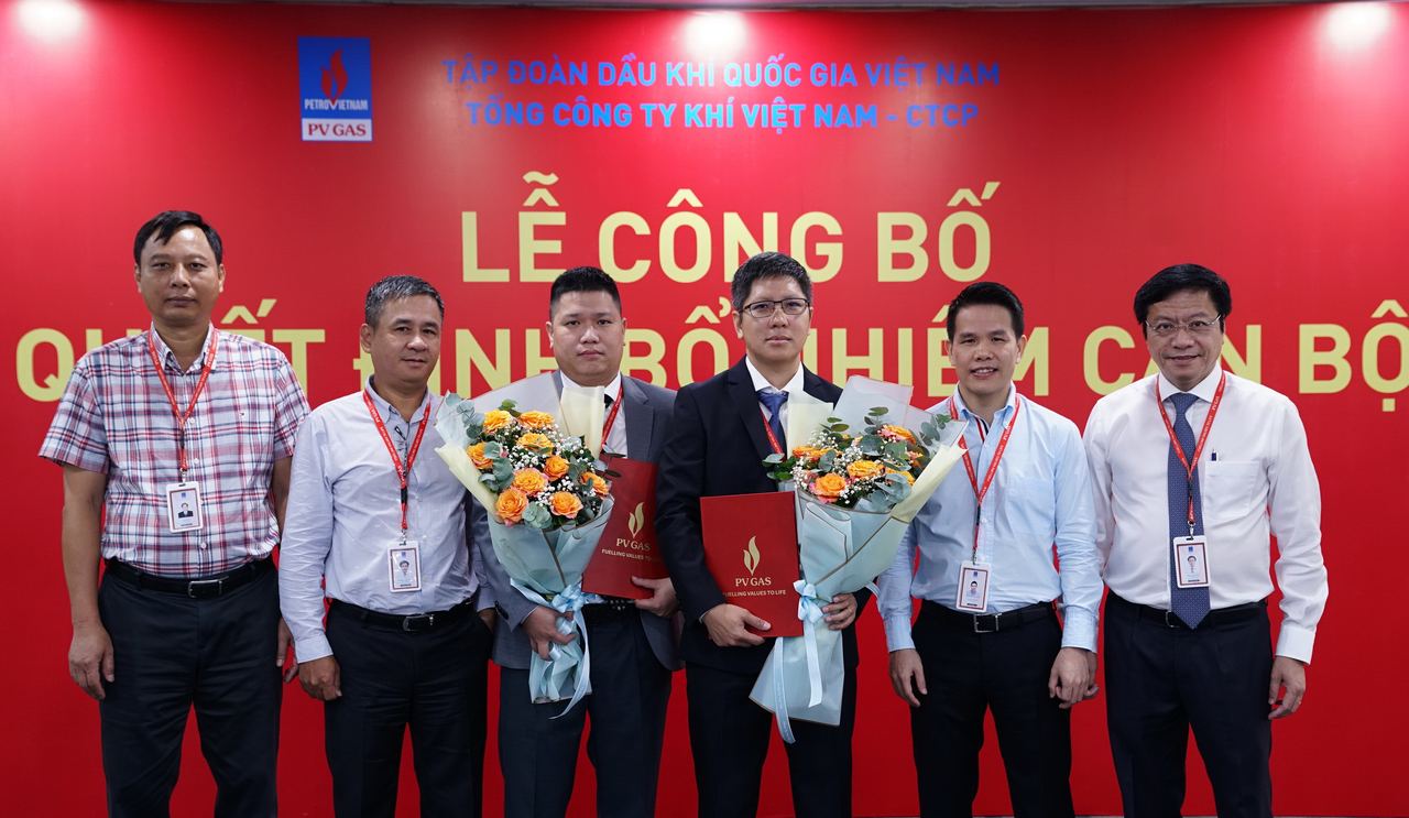 PV GAS CÔNG BỐ QUYẾT ĐỊNH BỔ NHIỆM  2 PHÓ GIÁM ĐỐC PV GAS TRADING