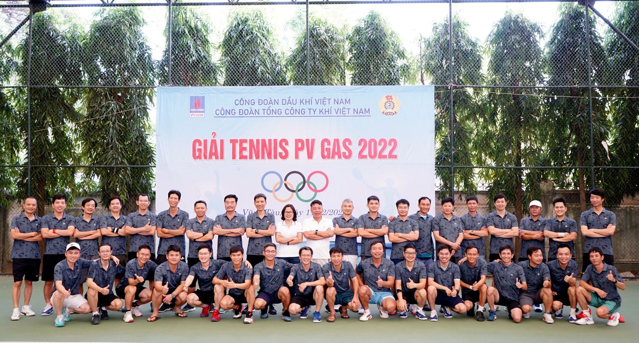Thi đấu thể thao, rèn luyện sức khỏe để chào mừng thành công 2022