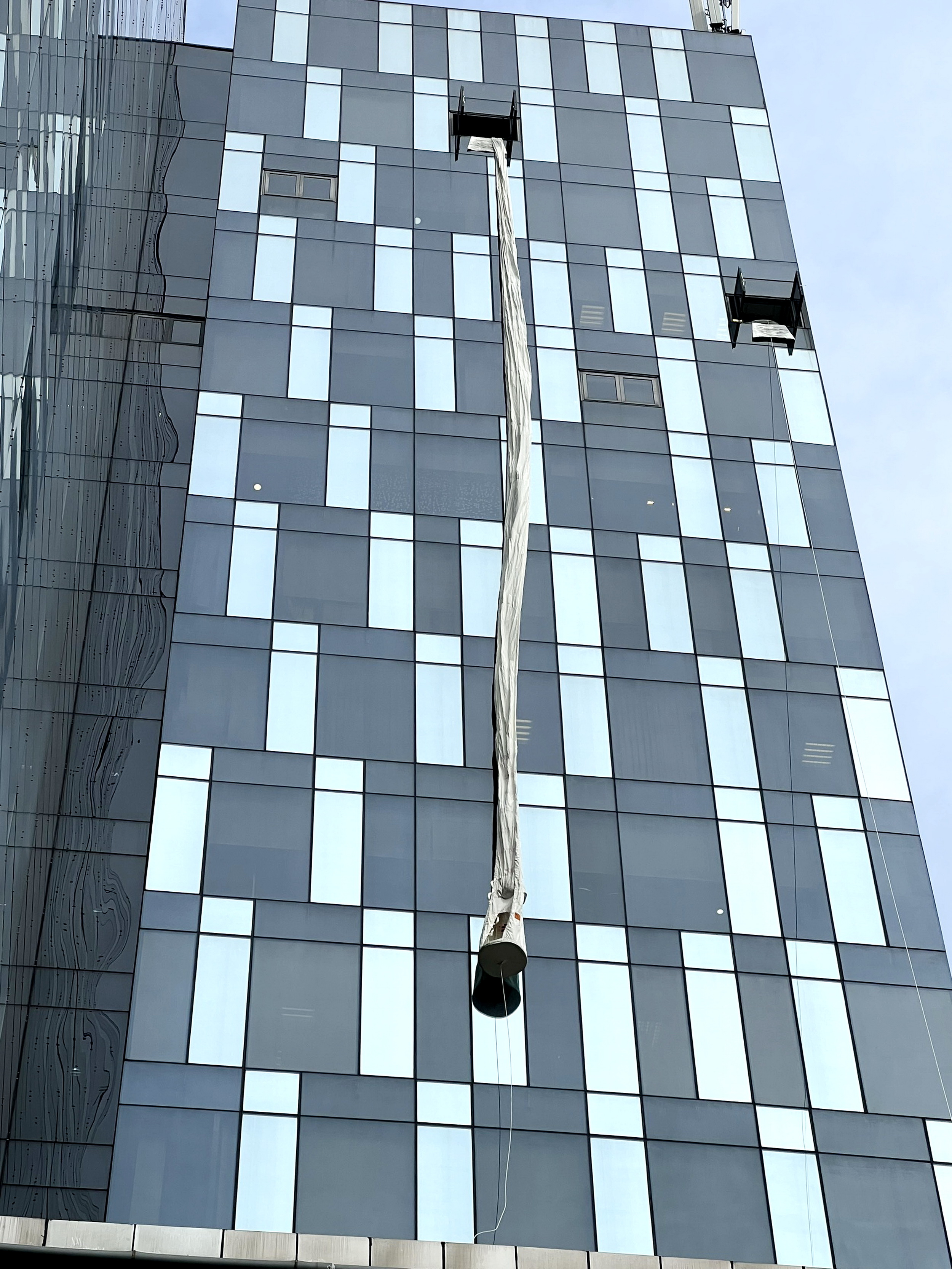 Diễn tập phương án chữa cháy, cứu nạn, cứu hộ tại tòa nhà PV GAS Tower