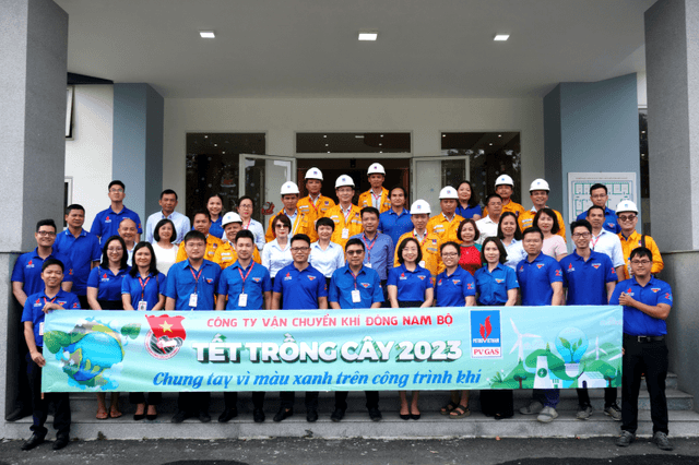 PV GAS Khí Đông Nam - CHUNG TAY VÌ MÀU XANH TRÊN CÔNG TRÌNH KHÍ