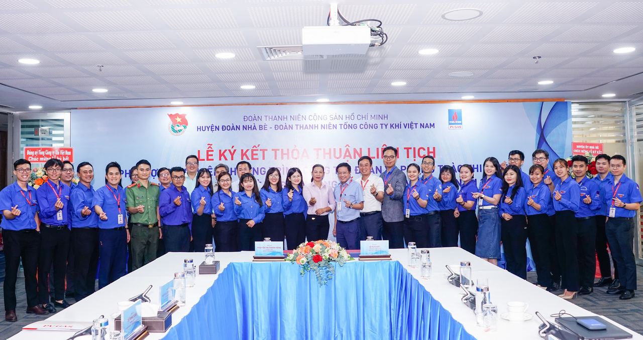 Lễ ký kết thỏa thuận liên tịch giữa Đoàn Thanh niên Tổng Công ty Khí Việt Nam và Huyện đoàn Nhà Bè Lễ ký kết thỏa thuận liên tịch giữa Đoàn Thanh niên Tổng Công ty Khí Việt Nam và Huyện đoàn Nhà Bè
