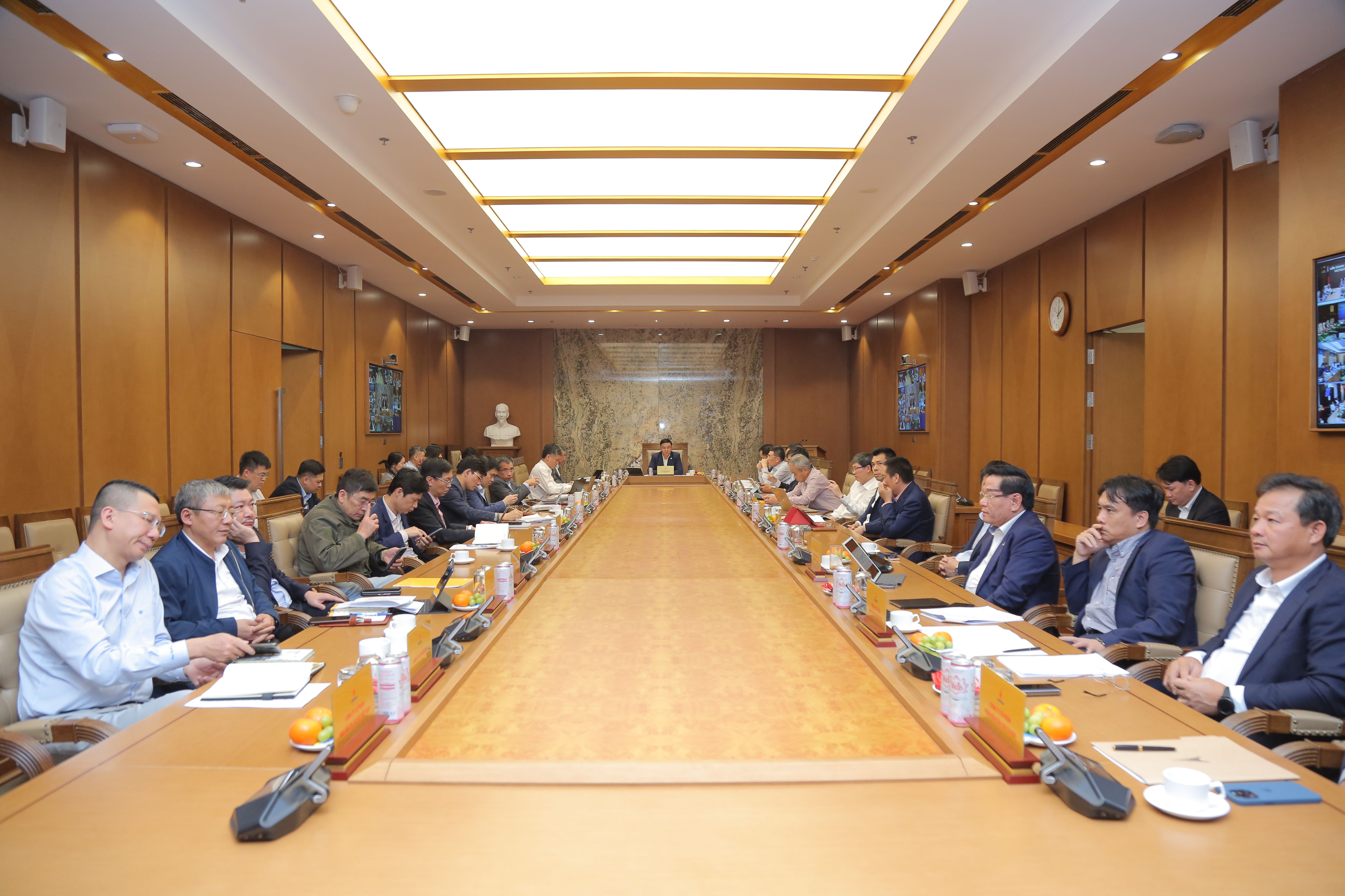 Giao ban CEO tháng 3 – 2023: Petrovietnam bám sát mục tiêu quản trị, nâng cao hiệu quả sản xuất kinh doanh