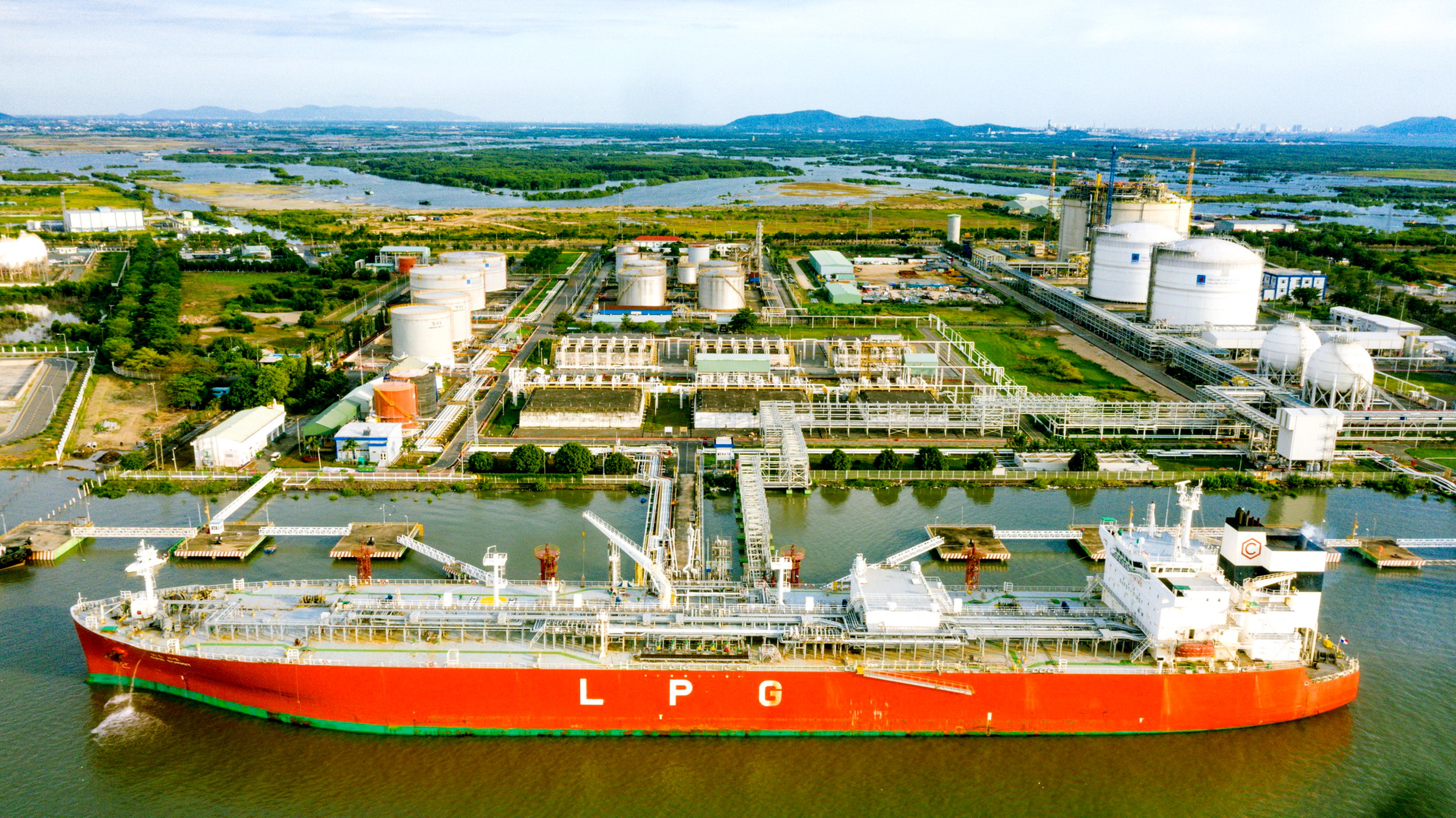 10 năm vận hành Kho chứa LPG lạnh Thị Vải:  Dấu ấn tự hào của một công trình “tiên phong”