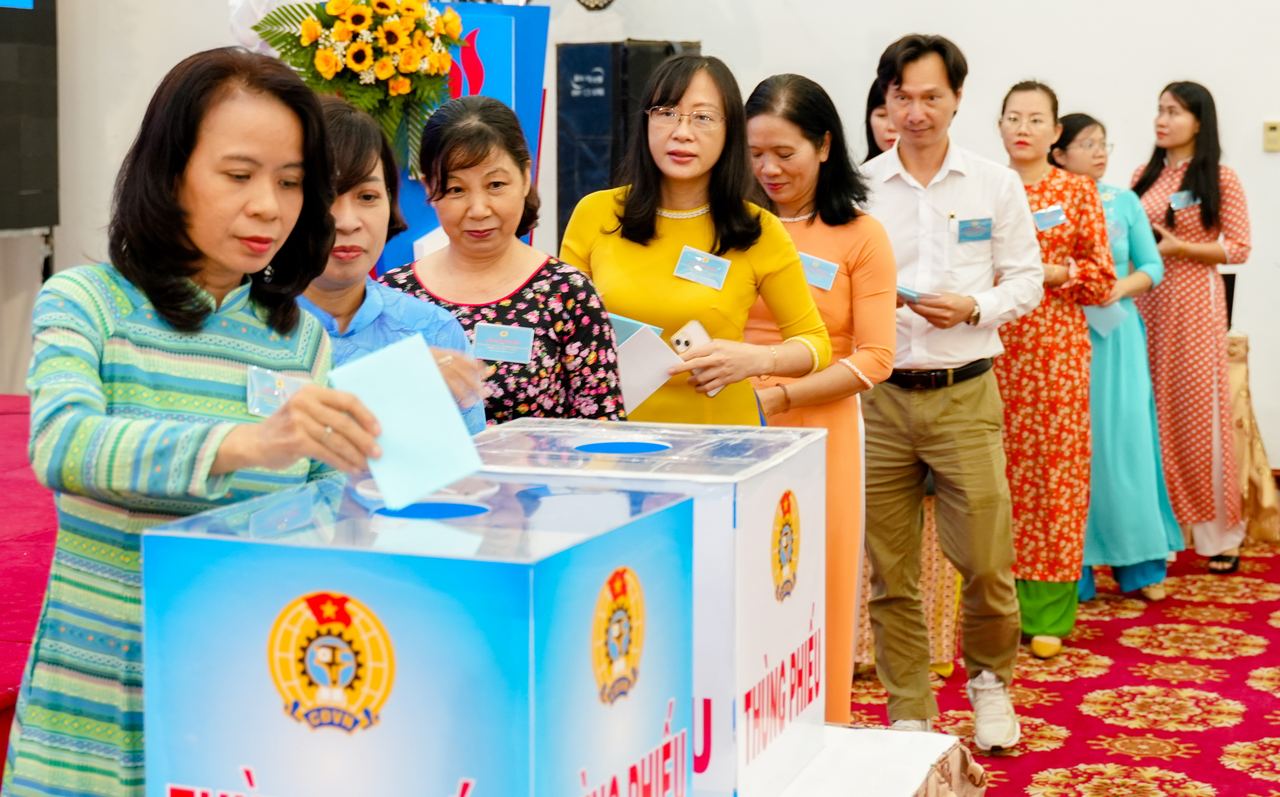 Công đoàn Công ty Chế biến Khí Vũng Tàu tổ chức thành công Đại hội Đại biểu Công đoàn nhiệm kỳ 2023-2028