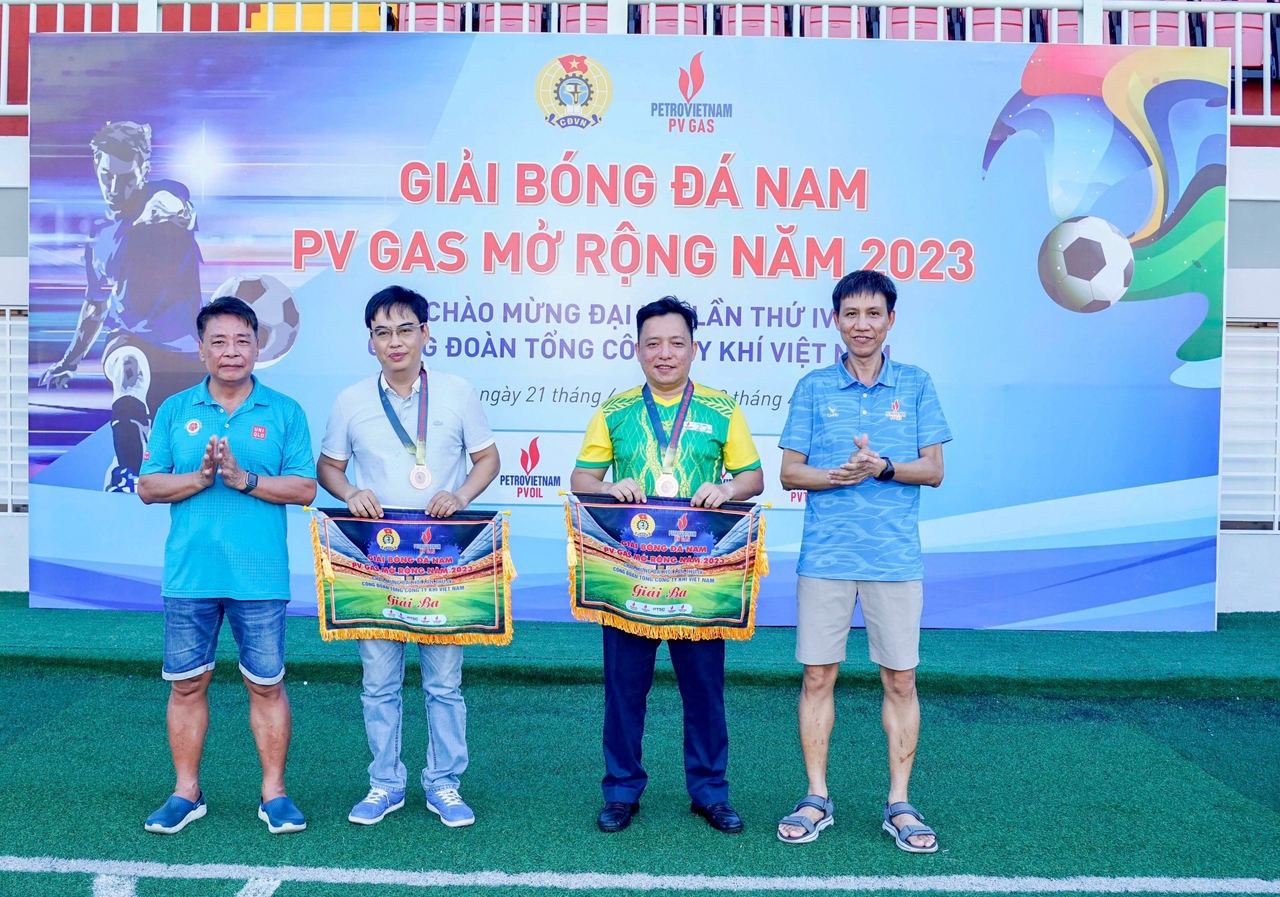 Giải bóng đá nam PV GAS mở rộng năm 2023 thành công tốt đẹp