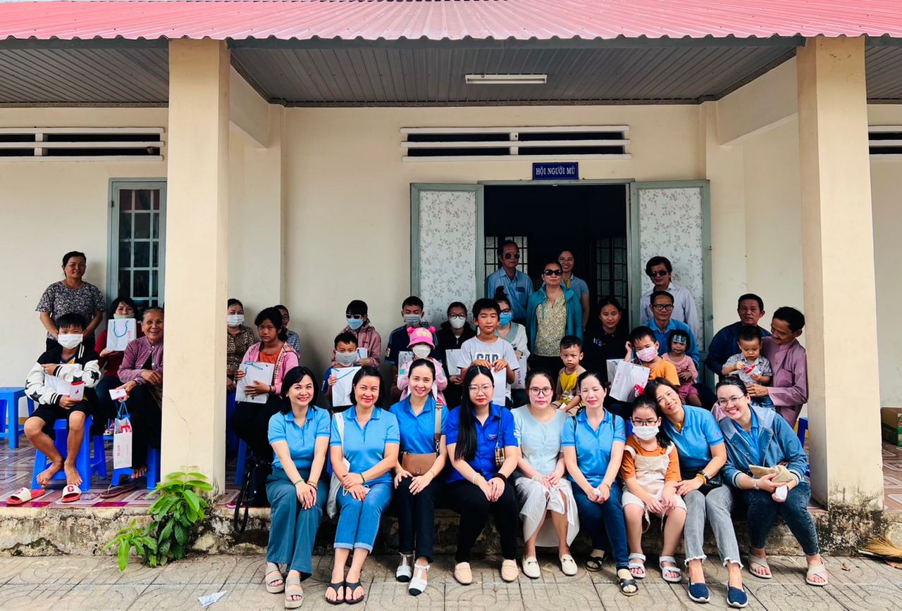 Công ty Dịch Vụ Khí đem yêu thương đến trẻ em khiếm thị Bà Rịa – Vũng Tàu Công ty Dịch Vụ Khí đem yêu thương đến trẻ em khiếm thị Bà Rịa – Vũng Tàu
